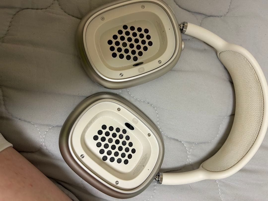 AirPods Max シルバー 本体　スターライト