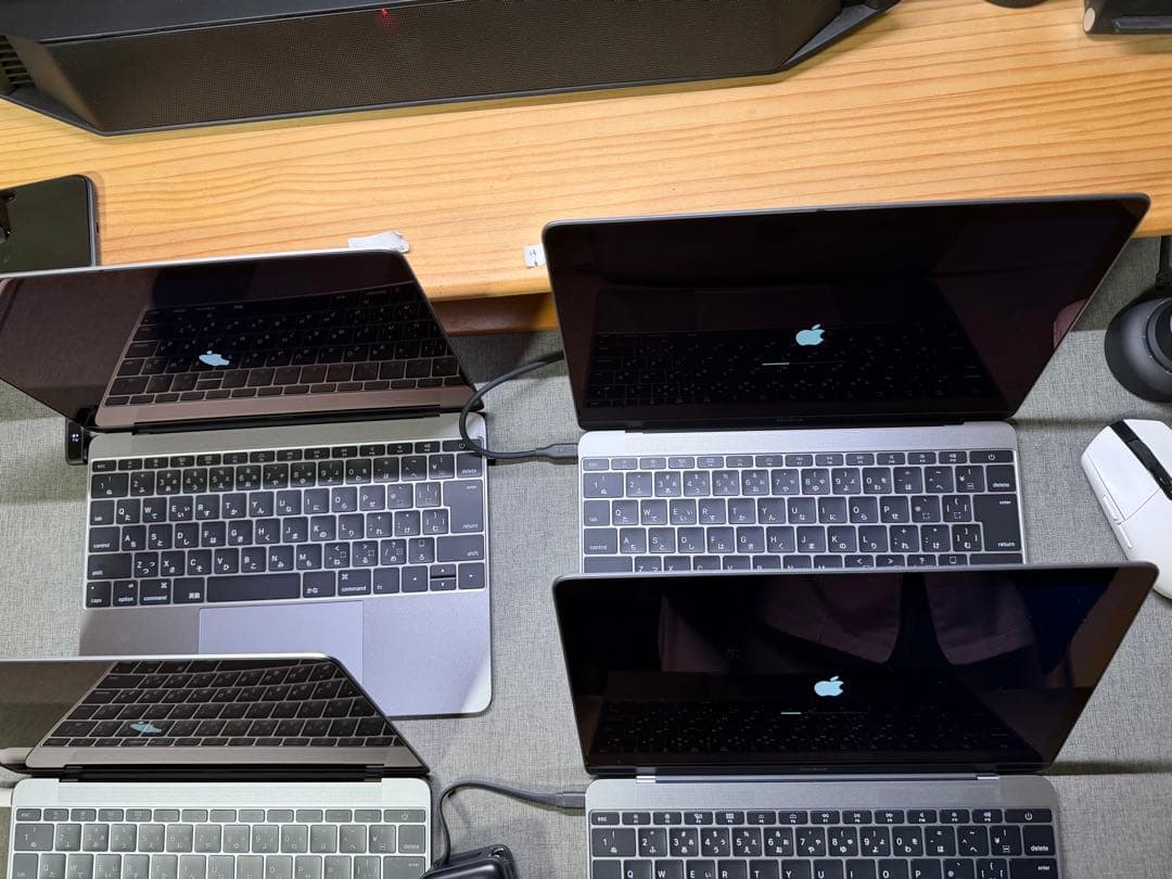 macbook 12インチ　m3-8-256 バッテリー不具合　ジャンク扱い