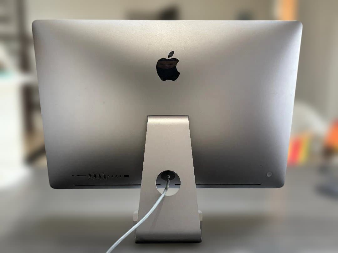 Apple iMacPro 27インチ美品　グラフィックメモリ16GB