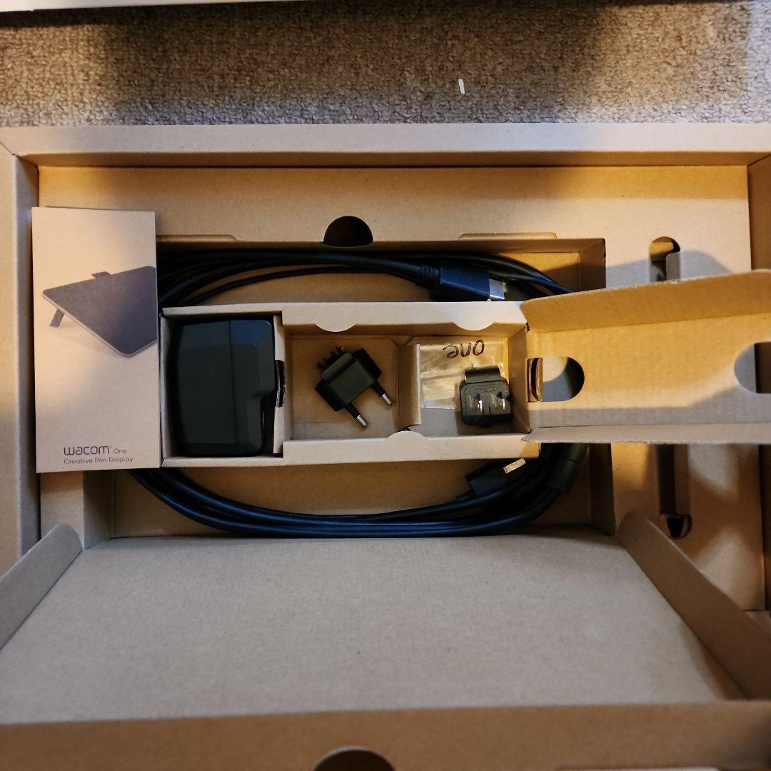 Wacom One 13 DTC133 13.3インチ 液晶ペンタブレット