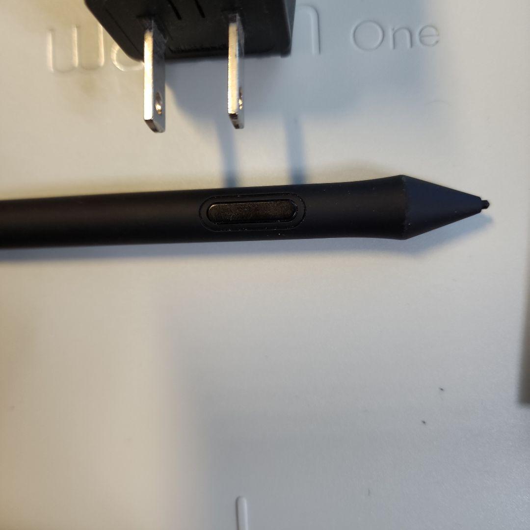 Wacom One 13 DTC133 13.3インチ 液晶ペンタブレット