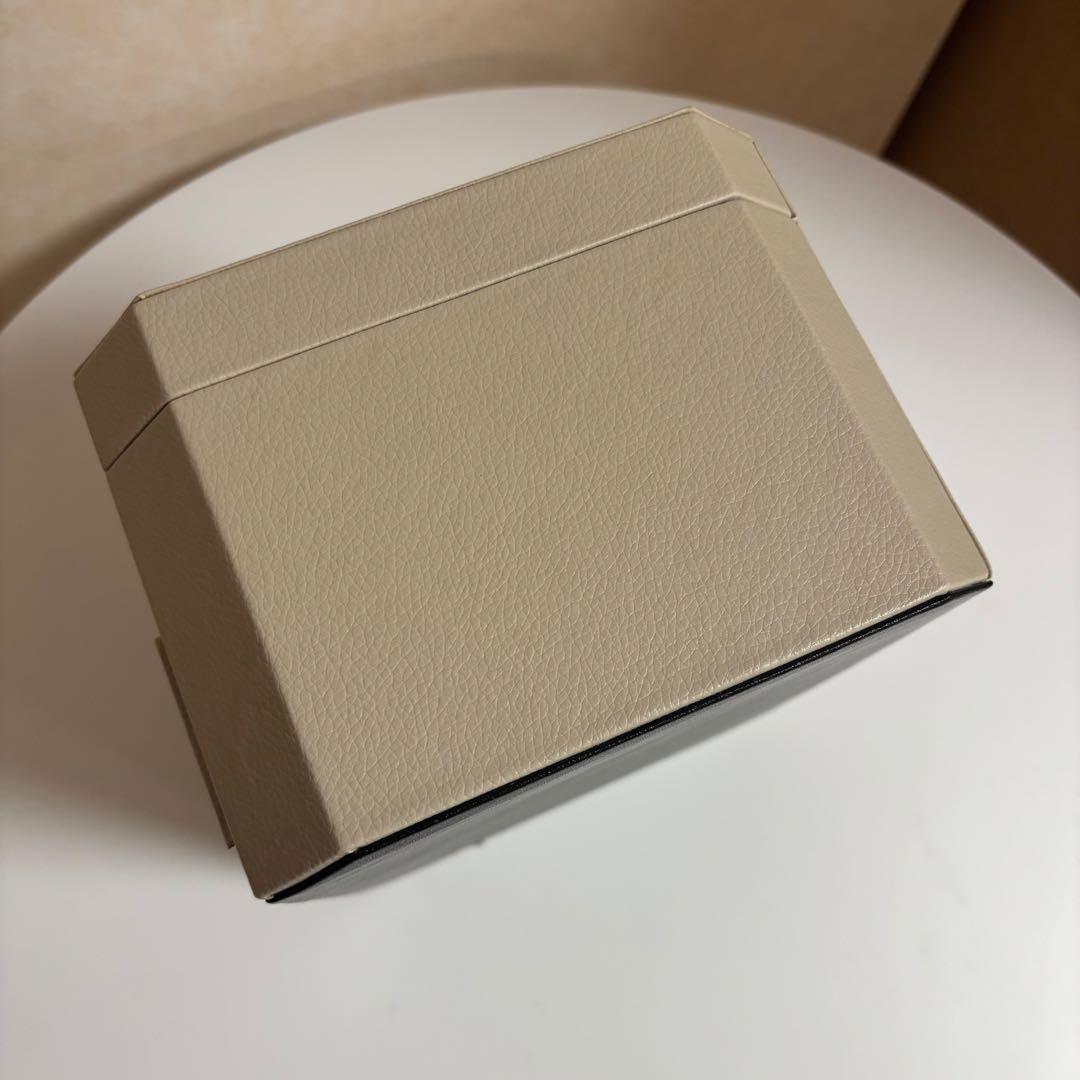 A'pearl エパール ジュエリーボックス カシミアベージュ