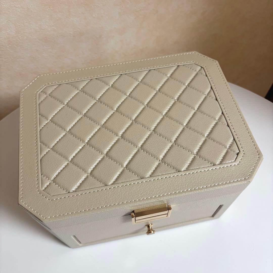 A'pearl エパール ジュエリーボックス カシミアベージュ