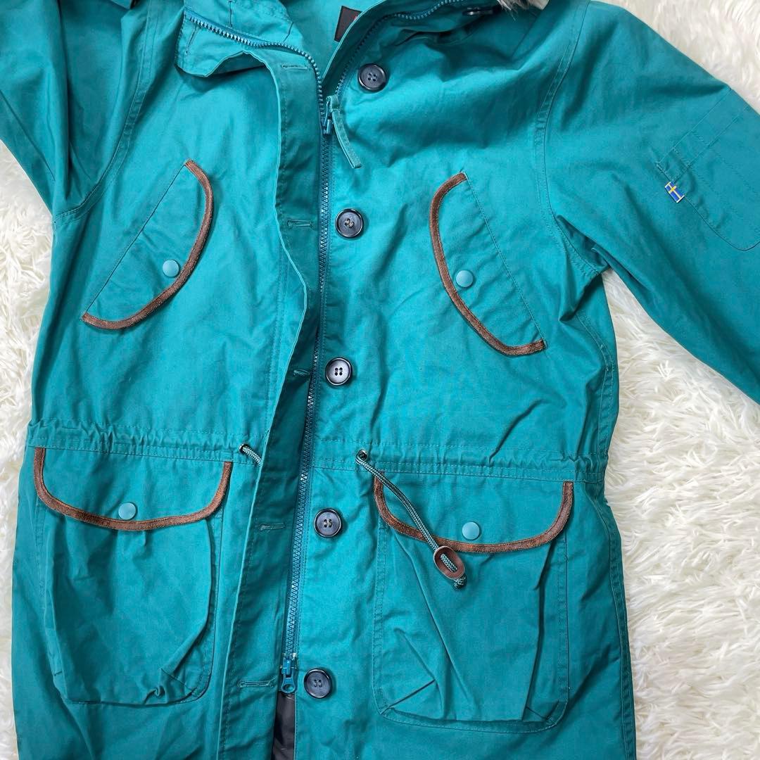 FJALL RAVEN フェールラーベン　マウンテンパーカー　ロゴ　ワッペン