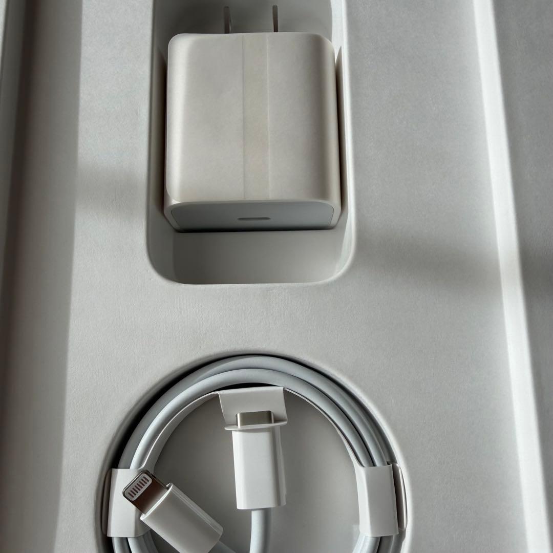 美品　iPad 第9世代 64GB Wi-Fi 付属品新品