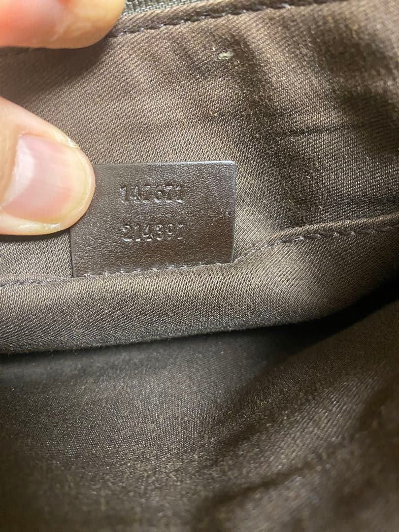 GUCCI GGパターン ショルダーバッグ 保存袋付き