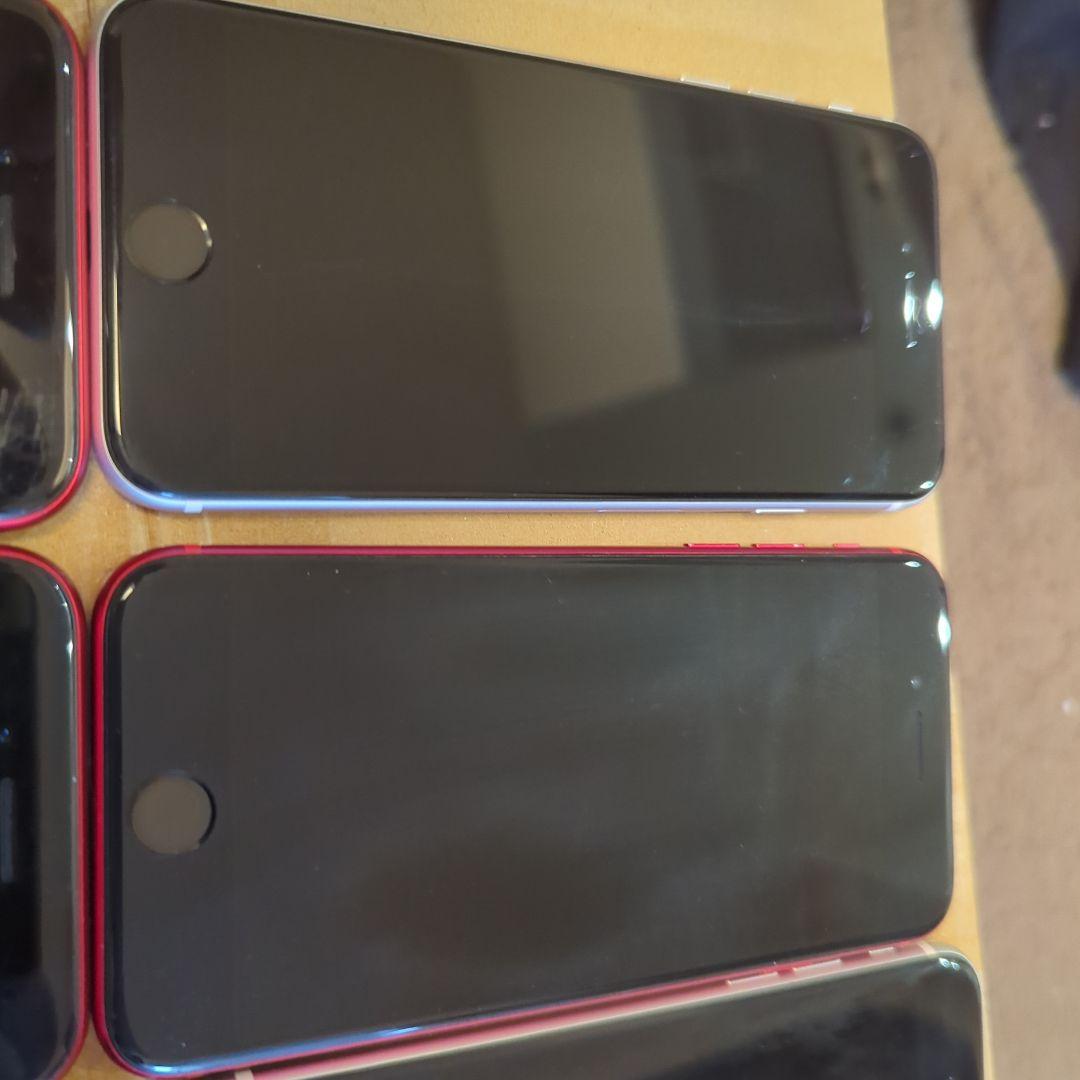 iPhone SE 第2世代 64GB ジャンク　7台