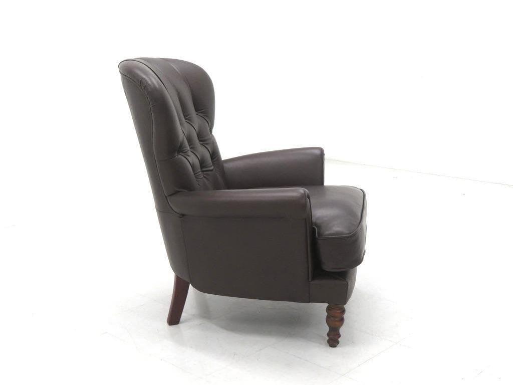 展示品　イギリス　アートフォーマ　総本革　レザー　チェスターフィールド　ソファ