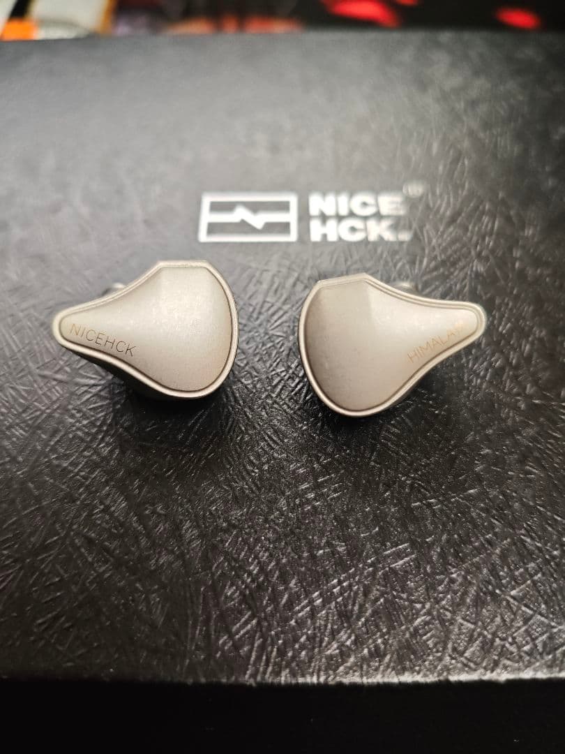 イヤホン nicehck himalaya