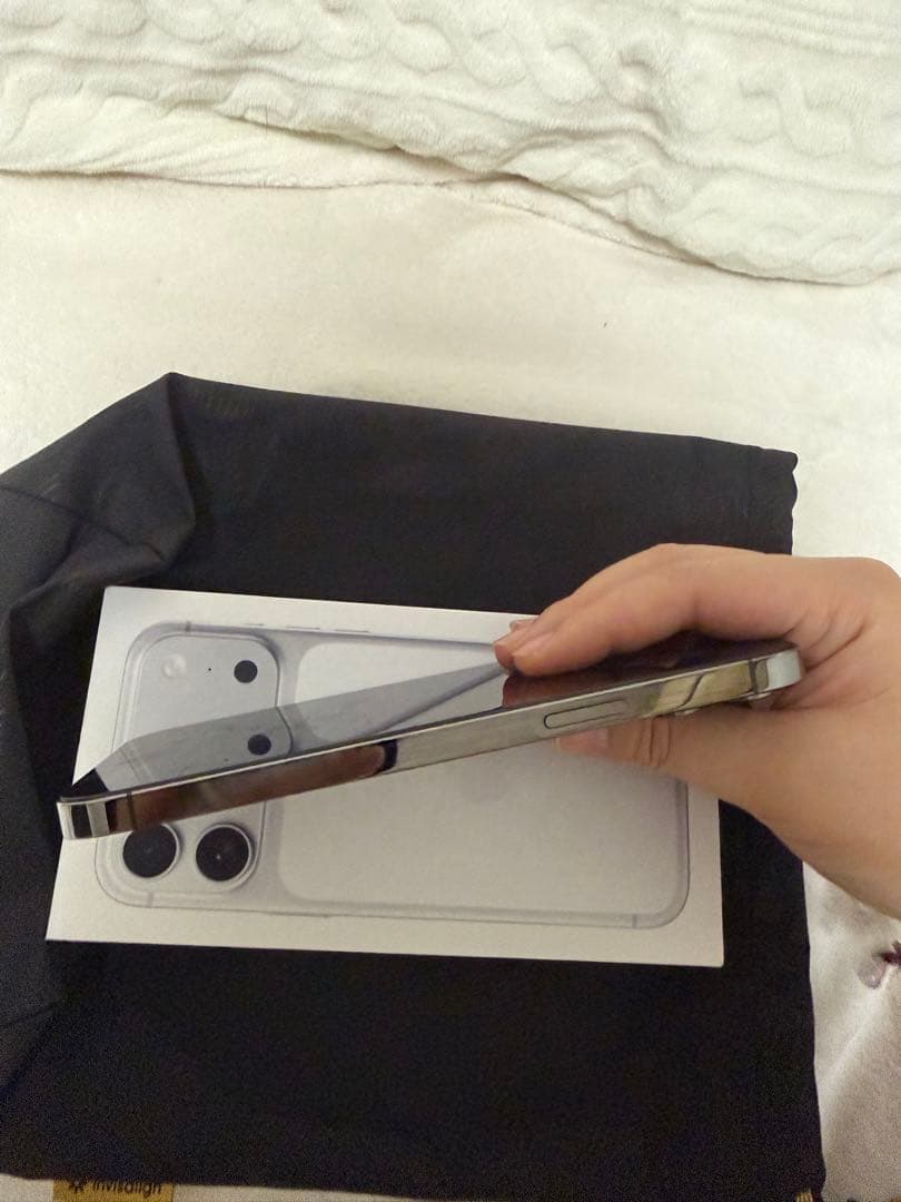 iPhone12Promax256GB グラファイト 本体 SIMフリー