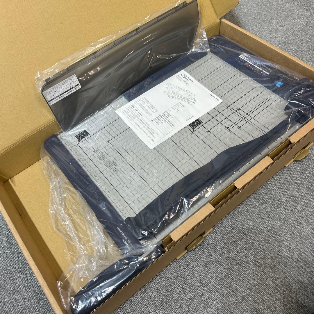 コクヨ 裁断機 ペーパーカッター 押し切り式 A3 DN-G101 未使用