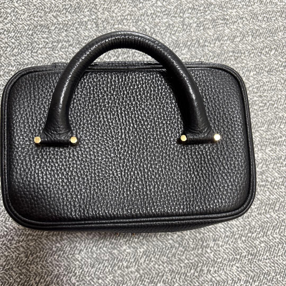 チーバック chiiiibagバニティ　ブラック