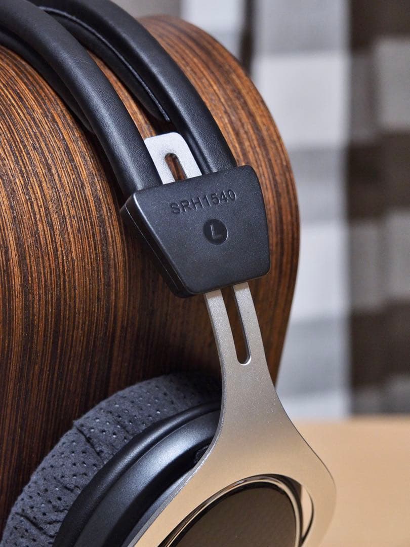 SHURE SRH1540 モニターヘッドホン