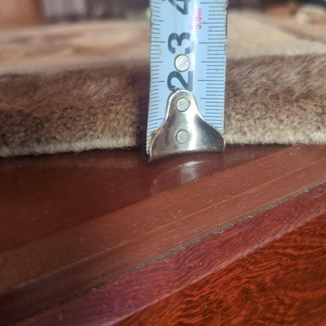 特選　天然色羊毛100% 中国段通 元宝緞通 100段 約130cm×62cm