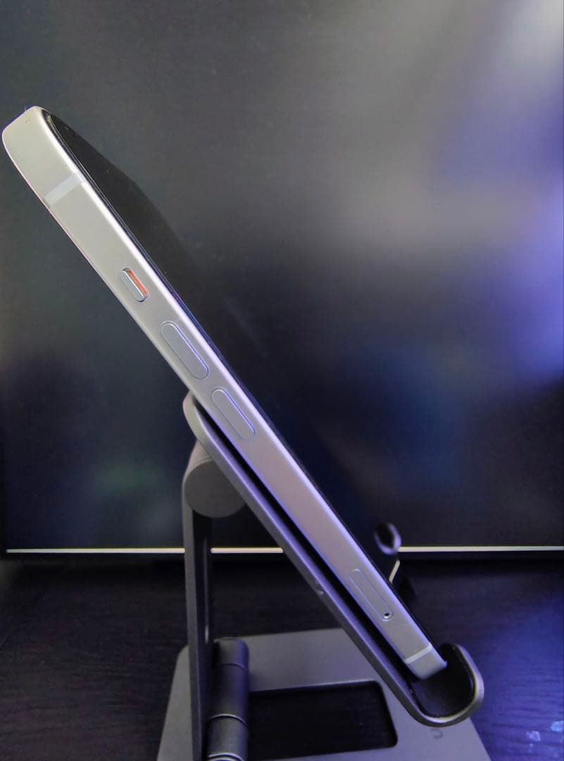 【美品】iPhone15 256GB ブルー Simフリー バッテリー84%