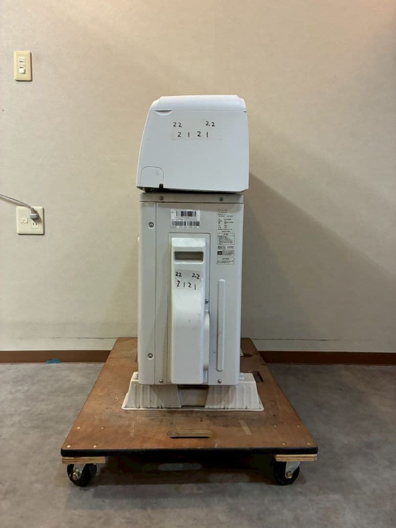 2121 リエア【YHA-S22M-W】2022年製 6畳 エアコン 中古