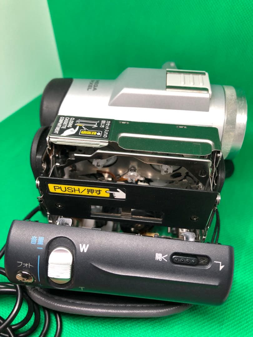 《美品》シャープ VL-Z7 2003年製　液晶デジタルビデオカメラ