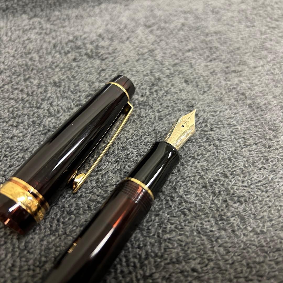 【限定】PILOT カスタムヘリテイジ 912 ネオクラシックブラウン Mニブ