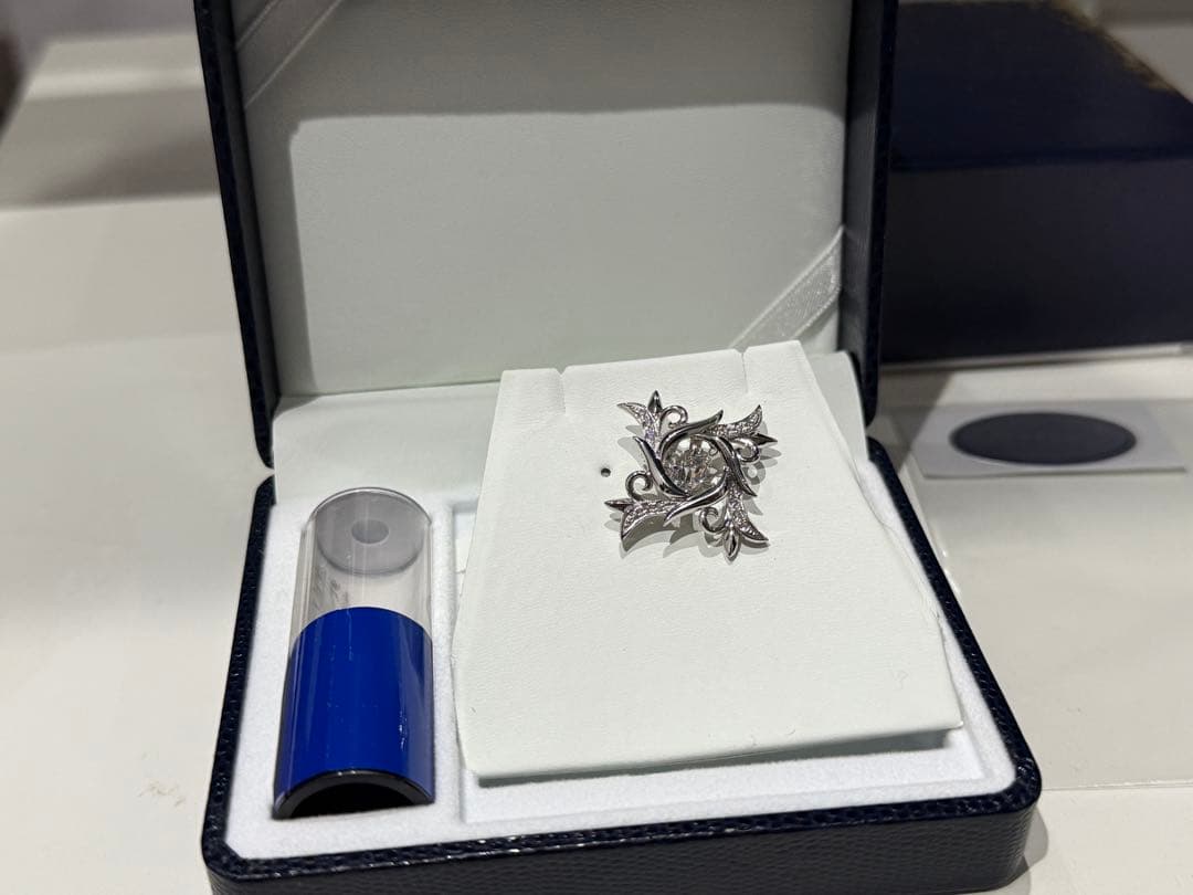 フ*ー様 クロスフォー　ピンブローチ　ピンバッジ　ブローチ　SV925 シルバー