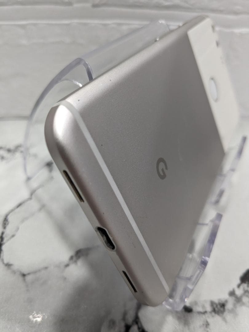 8【白】★お任せ特価★Google Pixel XL初代 32GB（日本未発売）