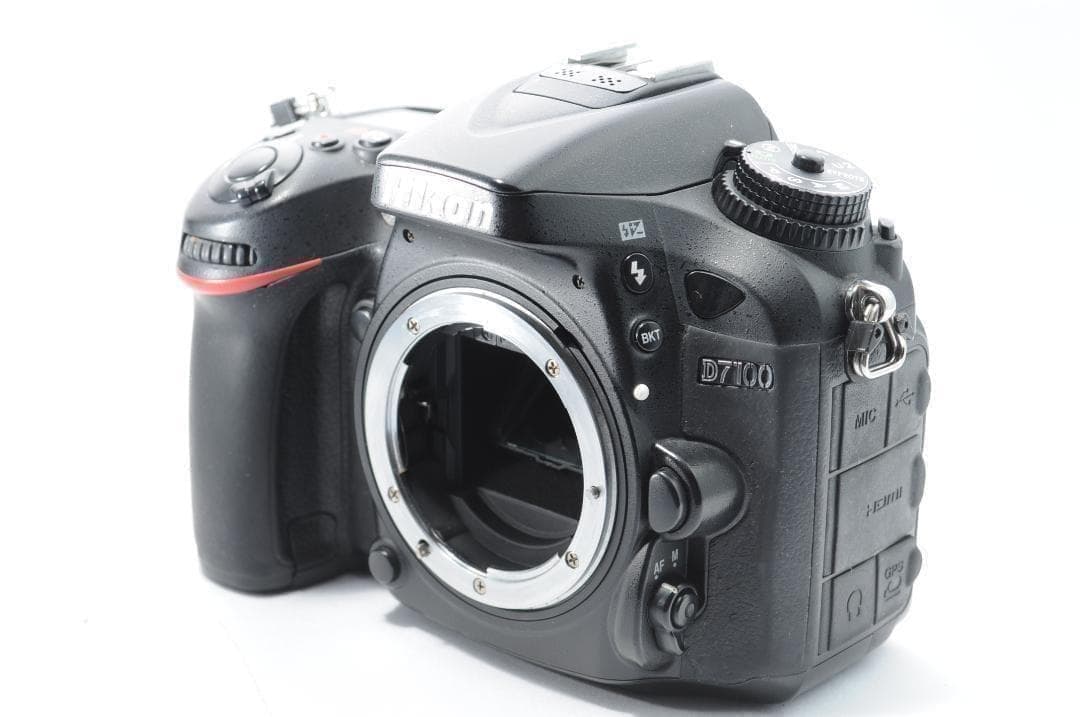 手ぶれ補正でお子様を綺麗に残す❗️Nikon D7100✨ハイアマチュアモデル