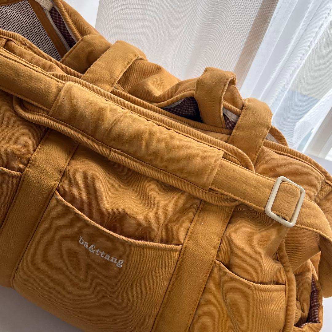 韓国ブランド　ba&ttang キャリーバッグ　クッション付き　小型犬 お出かけ