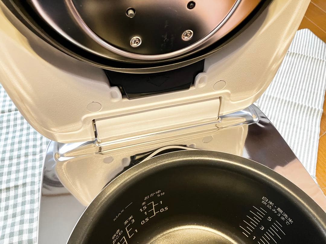 【未使用品】Panasonic SR-M10B 圧力IHジャー炊飯器2024年製