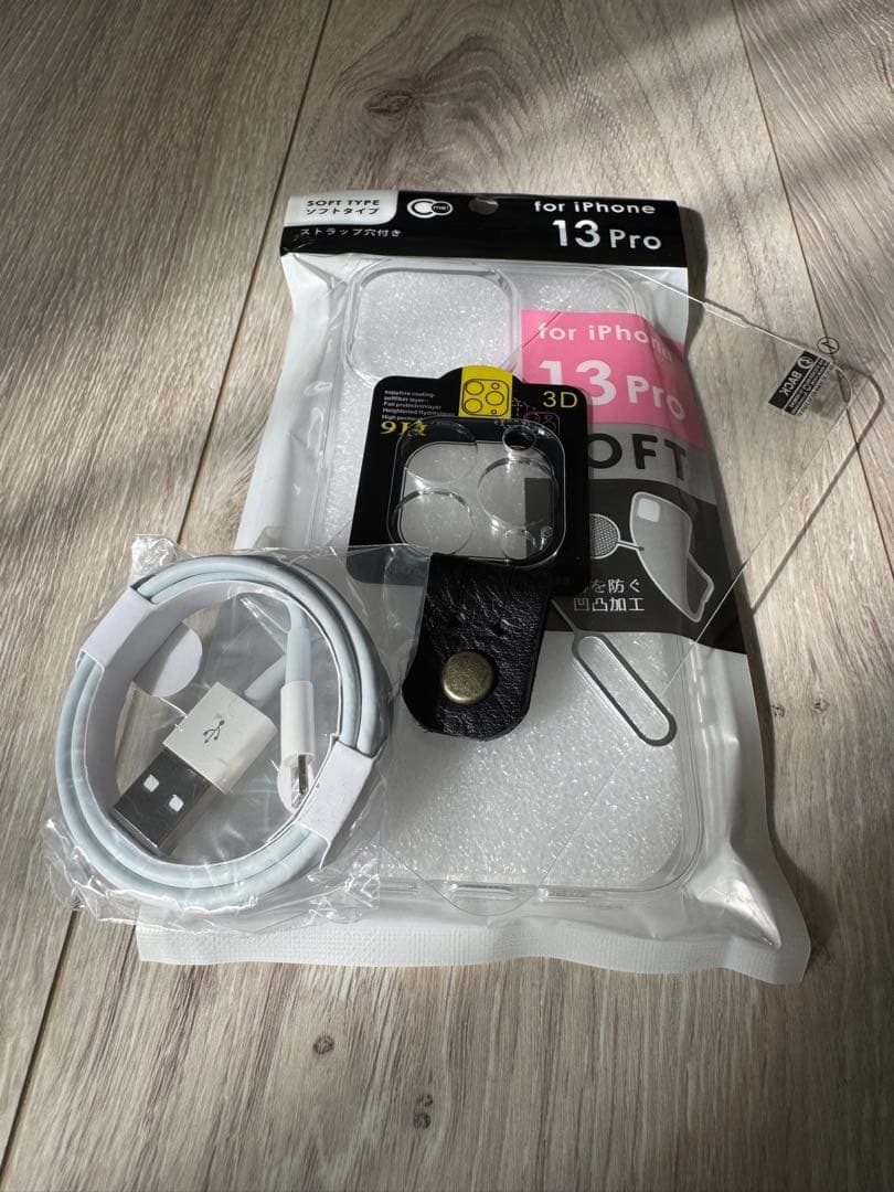 iPhone 13 Pro Gold 256GB SIMフリー