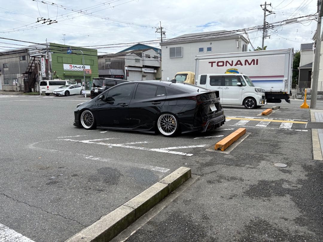 50プリウス ロアアーム