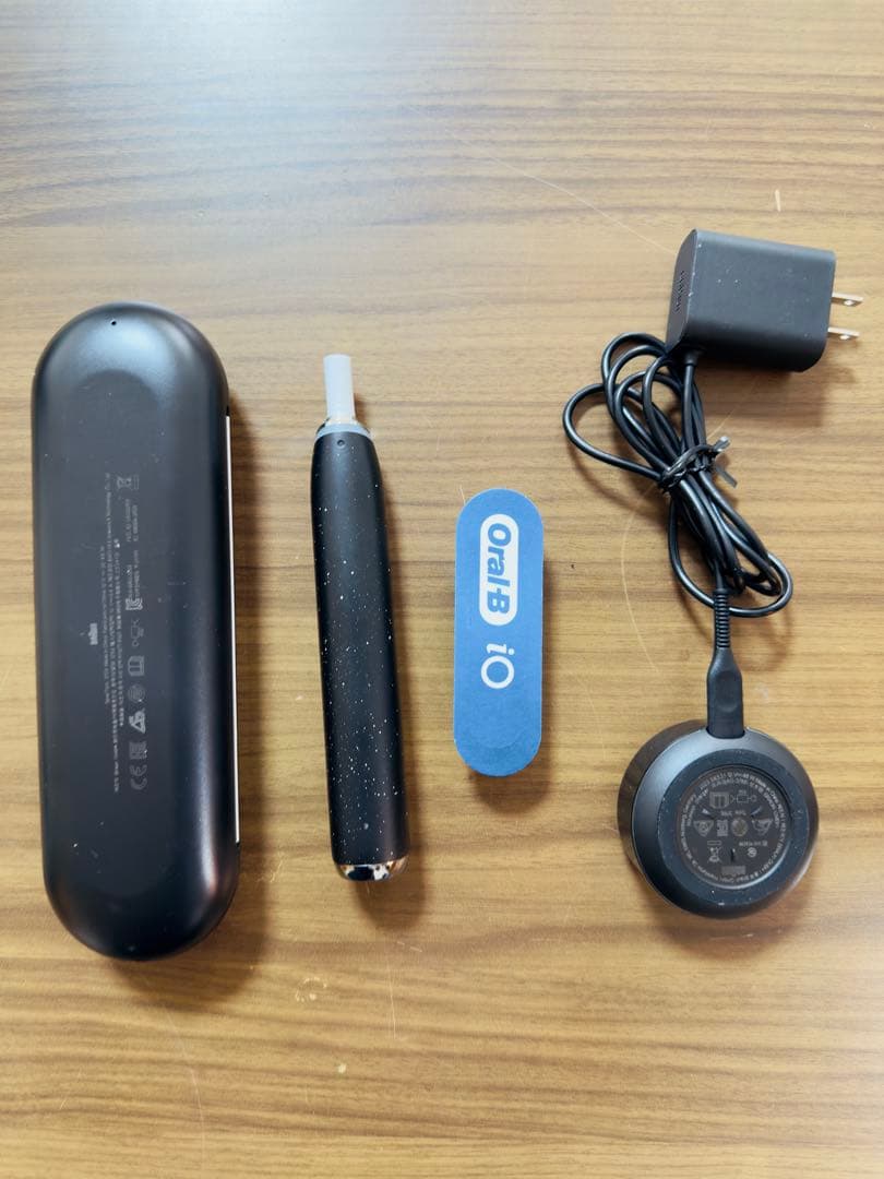 超美品★ブラウン 電動歯ブラシ オーラルB iO10コズミックブラック　新ブラシ