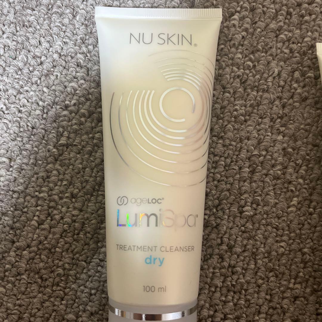 NU SKIN ルミスパ、ハンドローション、ボディバターの5本セット