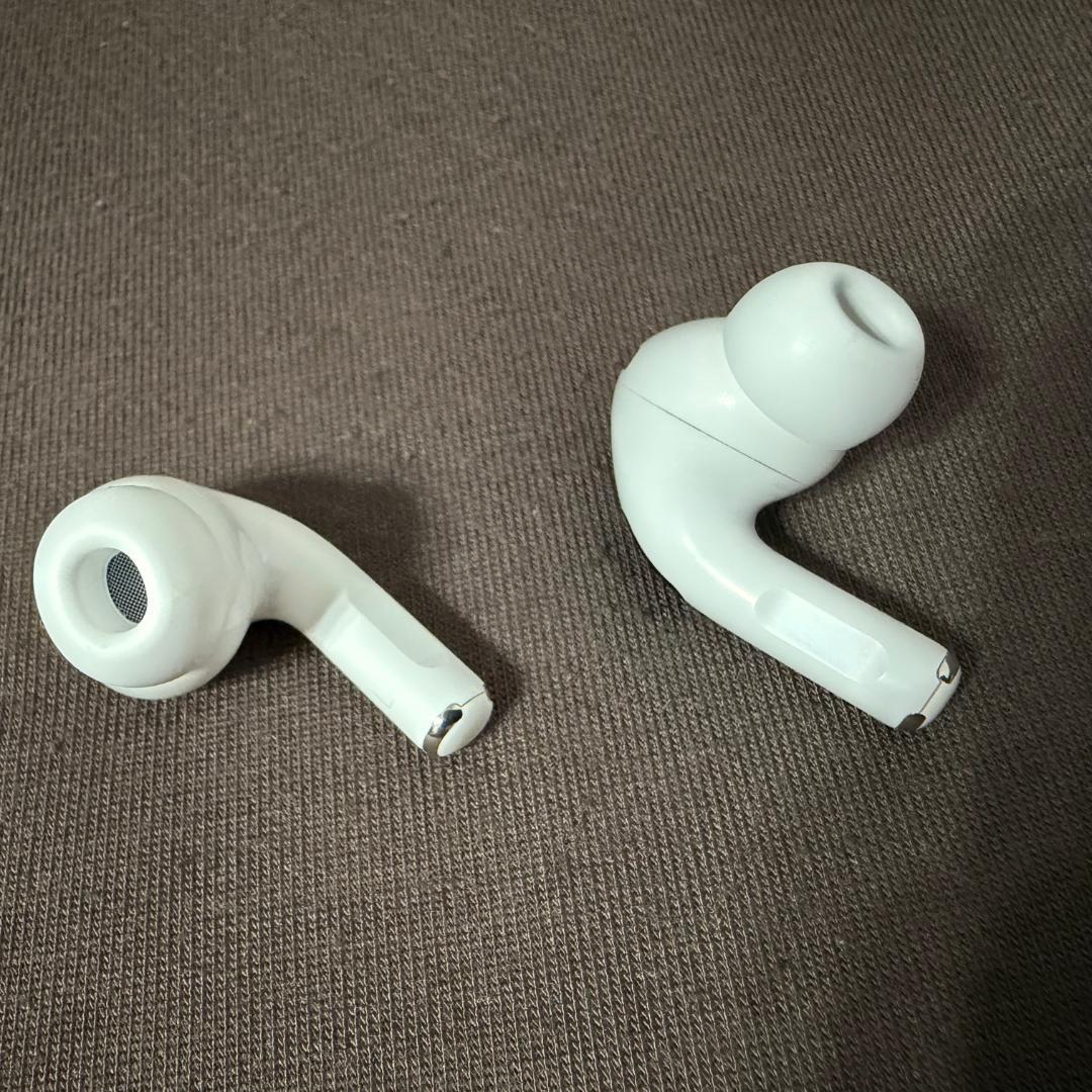 美品 AirPods Pro 第2世代 Type-C MTJV3J/A