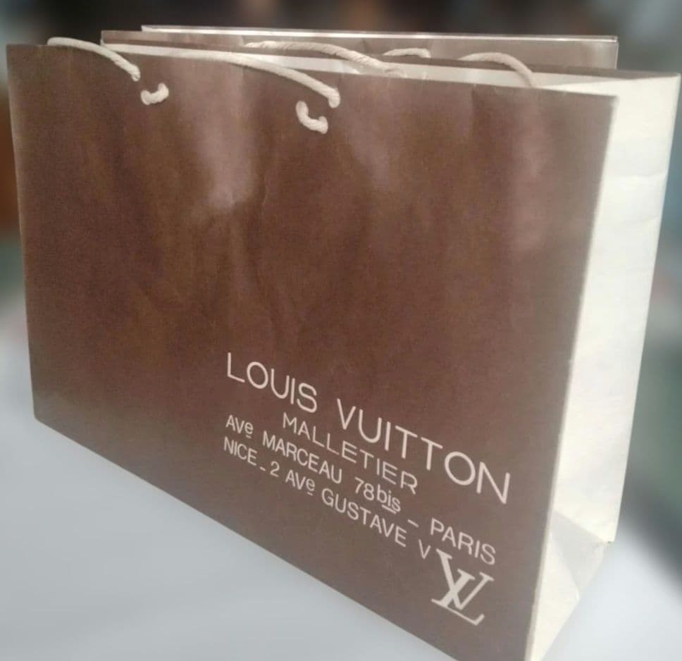 LOUIS VUITTON PARIS　ショップ袋２枚組