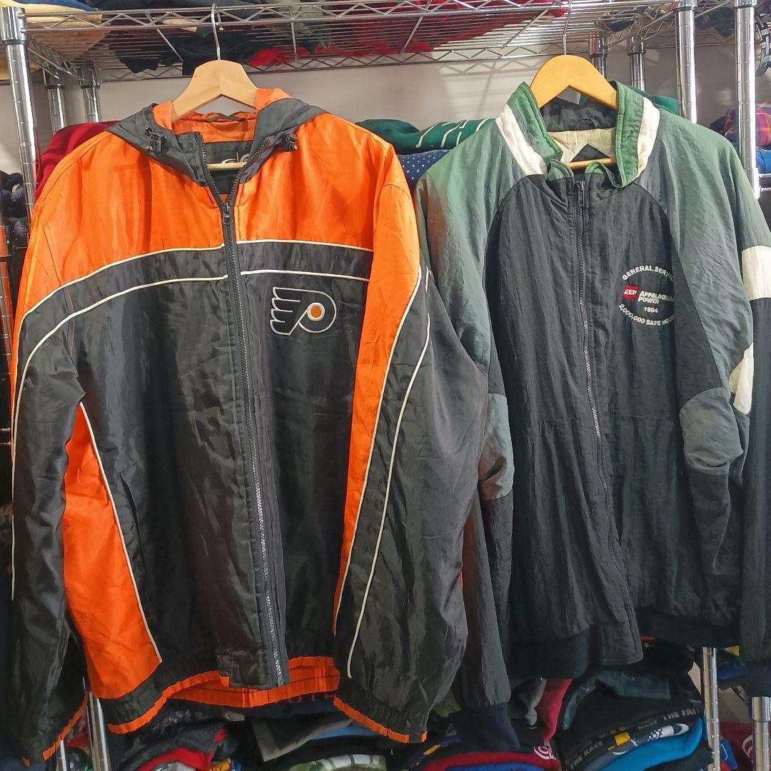 USA古着ヴィンテージ まとめ売り6枚NFL NHLなど 中綿ナイロンジャケット