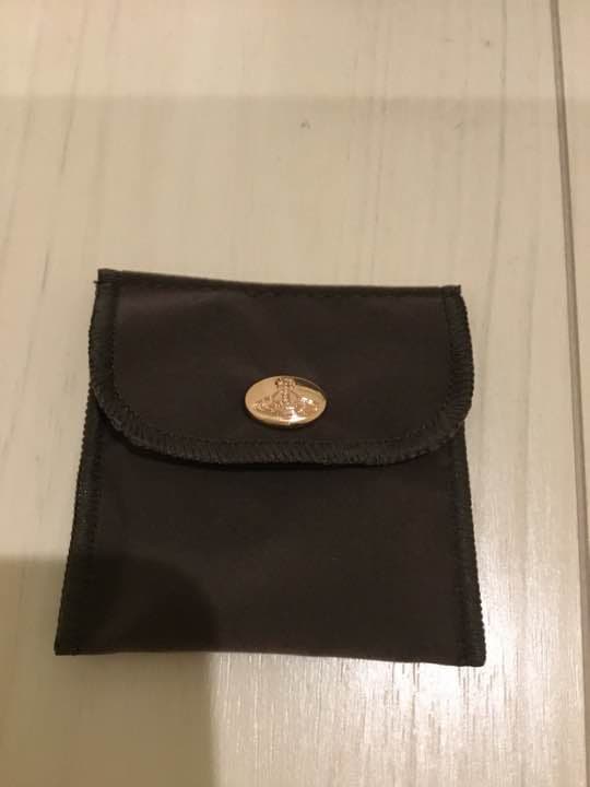 ヴィヴィアン ウエスト ウッド イヤホンジャック