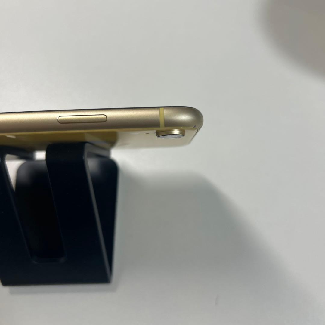 iPhone XR イエロー 64GB SIMフリー 本体のみ