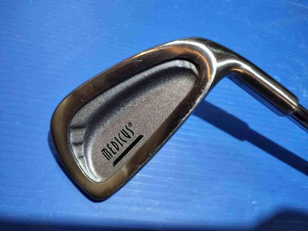 メディカス MEDICUS 練習器具 5番アイアン スライス矯正 デュアルヒンジ