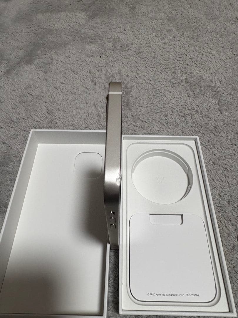 Apple iPhone 12 ホワイト 128GB