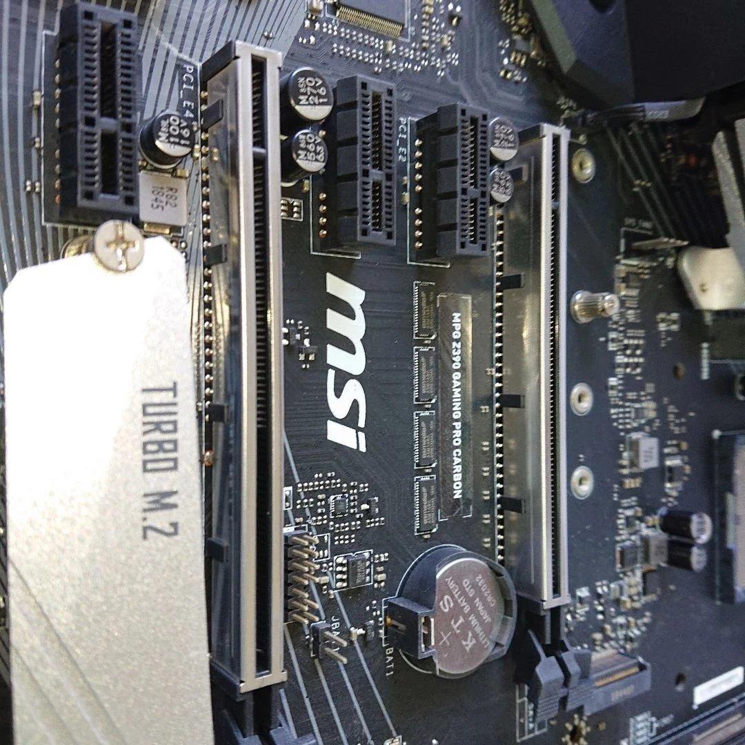 マザーボード MSI MPG Z390 GAMING PRO CARBON