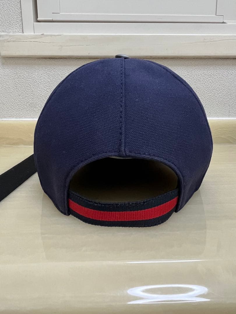 GUCCI ネイビー ベースボールキャップ