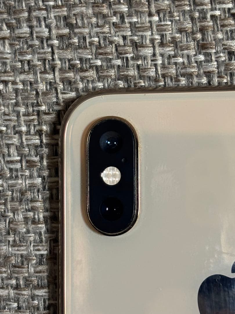 タイムセール中 iPhoneXS 256GB ゴールド 本体