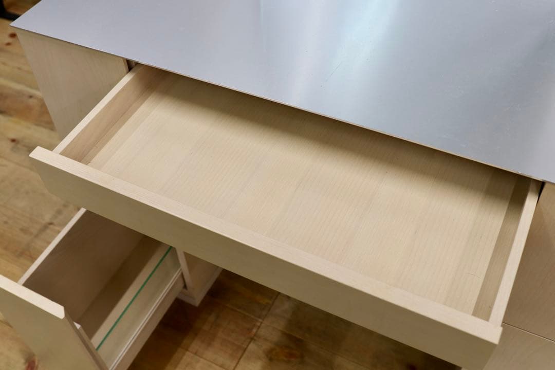 GMIO72○cassina ixc / カッシーナイクスシー MAKE UP