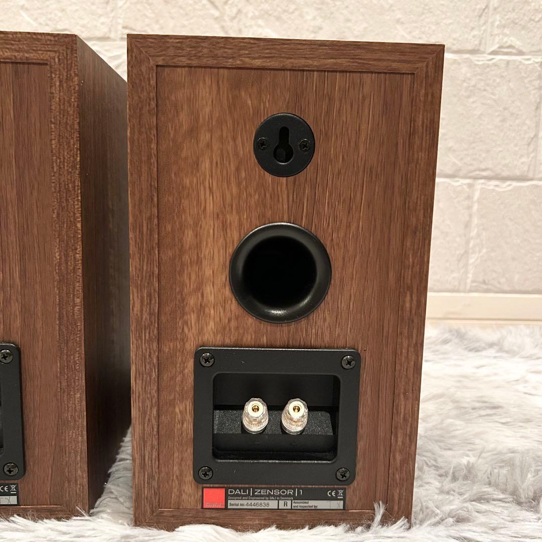未使用/新品 DALI スピーカー ZENSOR1 Lウォールナット 2Way