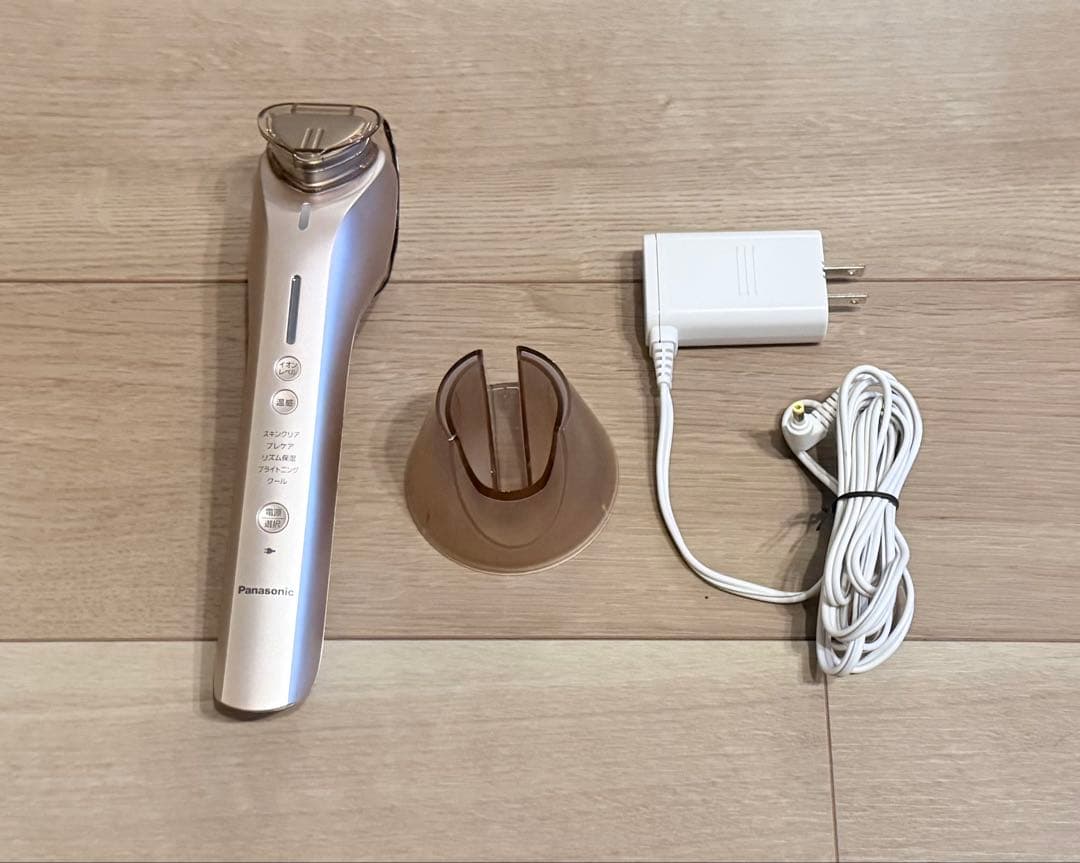 Panasonic 美顔器 ゴールド