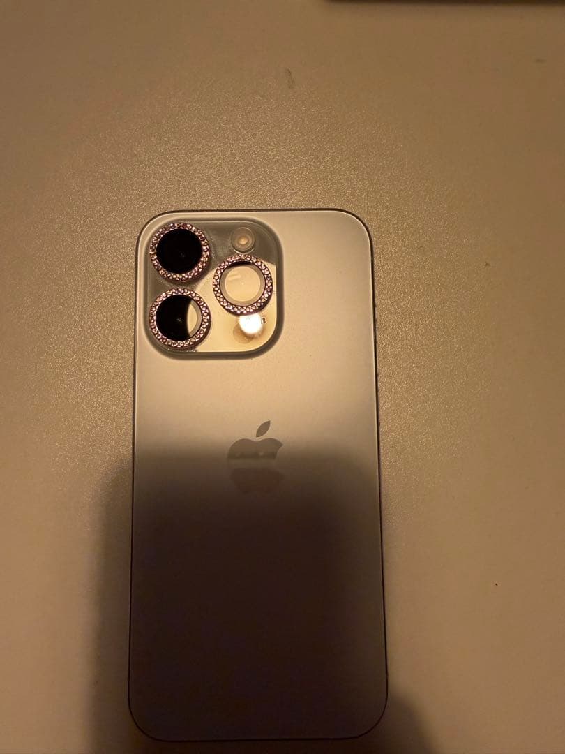 Apple iPhone 15 Pro 本体 美品