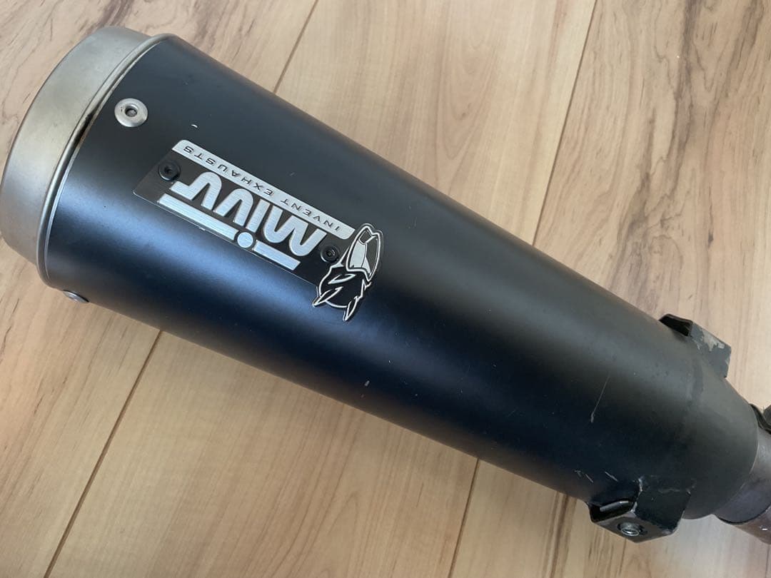 MIVV/ミブ/GHIBLI BLACKスリップオンマフラー/モトグッチ/V9