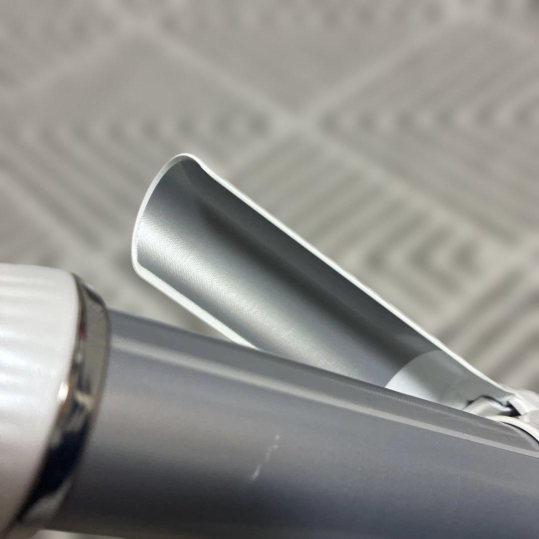 ReFA カールヘアアイロン 32ミリ　ホワイト・シルバー