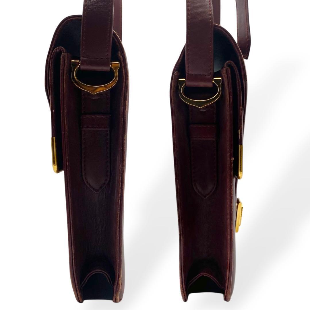 良品 カルティエ ショルダーバッグ マストライン オールレザー ゴールド金具