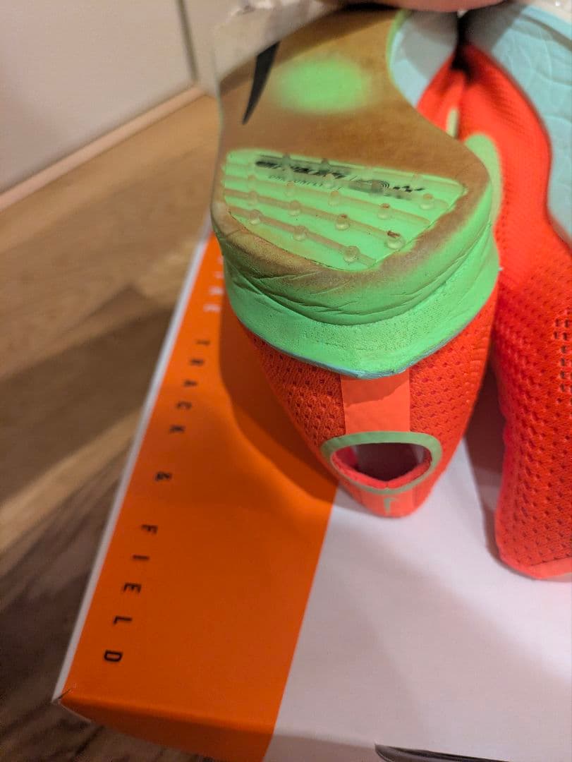 NIKEズームX ドラゴンフライ 2 25.5cm