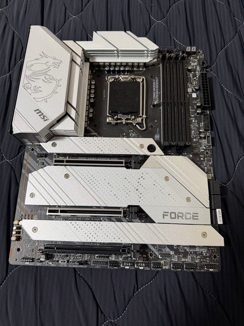 MSI MPG Z690 FORCE WIFI マザーボード ホワイト